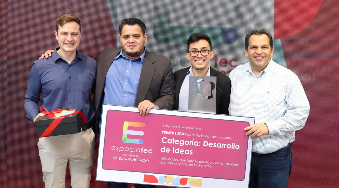 Desarrollo del EspacioTec Davivienda correspondiente al ao 2022, pero celebrado en San Salvador, El Salvador, el 21 de enero de 2023, en el Hotel Crown Plaza.
Foto Banco Davivienda/ Salvador Melndez
